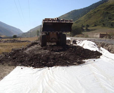 一布一（yī）膜土工布案例