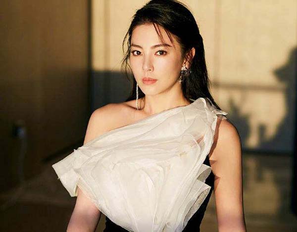 張（zhāng）雨綺（qǐ）