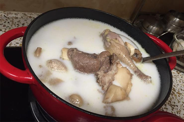 網紅椰(yē)子雞湯